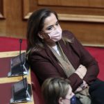 Ντόρα Μπακογιάννη για Φώφη Γεννηματά: «Μια μοναδική γυναίκα που πάλεψε με αξιοπρέπεια»