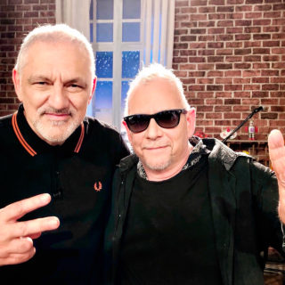 Eric Burdon διάλεξε: μπύρα από το Newcastle ή τσίπουρο; «Τσίπουρο!»