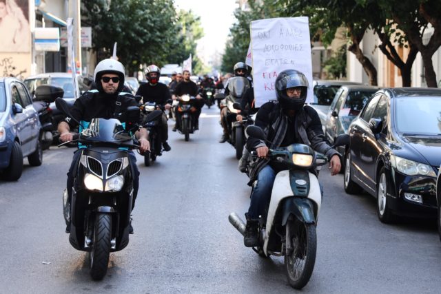 Δύο συγκεντρώσεις για τον θάνατο του διανομέα που παρασύρθηκε από αυτοκίνητο στη Θεσσαλονίκη