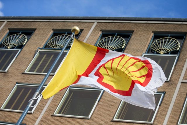 Η Shell μεταφέρει την έδρα της στη Βρετανία – Γιατί αποχωρεί από την Ολλανδία