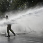 Αστυνομική βία και χημικά στην ειρηνική συγκέντρωση των πυροσβεστών [ΒΙΝΤΕΟ]