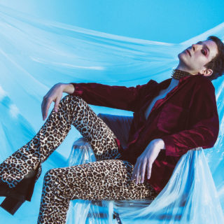 Ο D3lta είναι το νέο μας κόλλημα και έχουμε το νέο του τραγούδι σε πρώτη αποκλειστική μετάδοση