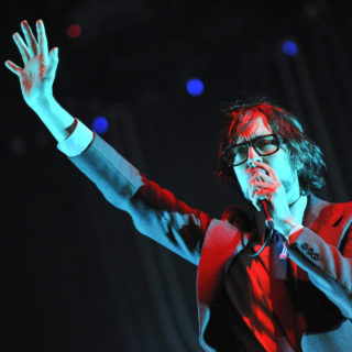 Όταν ο Jarvis Cocker έγραφε τραγούδι για τις τρομοκρατικές επιθέσεις του 2015 στο Παρίσι