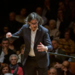 Ο Λεωνίδας Καβάκος επιστρέφει στην Κρατική Ορχήστρα Αθηνών για δύο μοναδικές συναυλίες