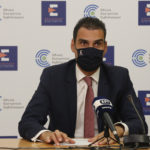 Έκτακτη ανακοίνωση στις 18:00 για την τρίτη δόση του εμβολίου