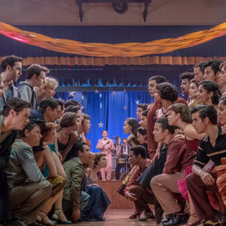 Το νέο West Side Story, δια χειρός Στίβεν Σπίλμπεργκ, αποθεώνει την εμπειρία της μεγάλης οθόνης