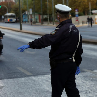 Κυκλοφοριακές ρυθμίσεις και σήμερα Κυριακή στο κέντρο της Αθήνας – Κλειστός σταθμός μετρό