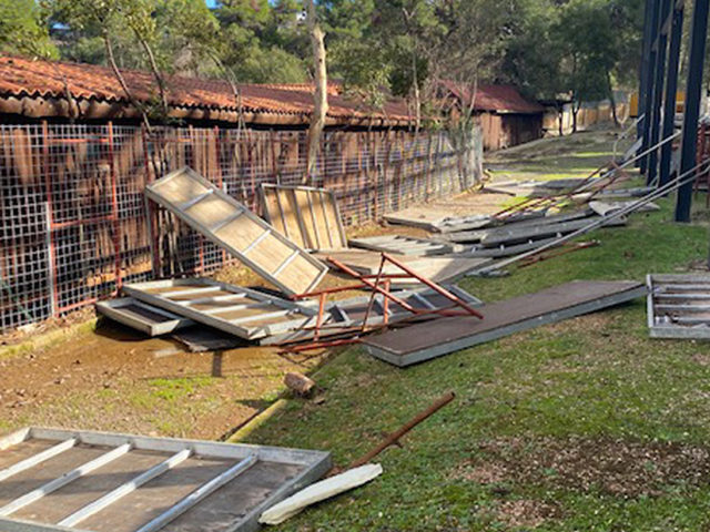 Εκτεταμένες καταστροφές στις εγκαταστάσεις του Terra Vibe Park