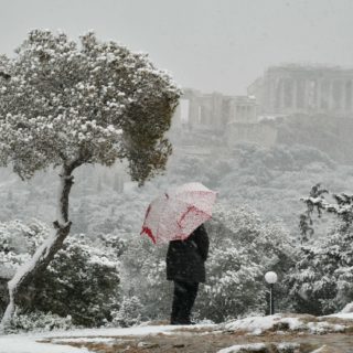 Χαμένοι στο χιονοσύννεφο