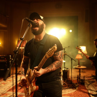 Planet of Zeus: Αν μια μουσική είναι ακόμα επικίνδυνη, αυτή είναι η ροκ