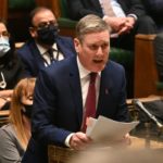 Βρετανία: Διαδηλωτές απείλησαν τον ηγέτη των Εργατικών, Κιρ Στάρμερ [BINTEO]