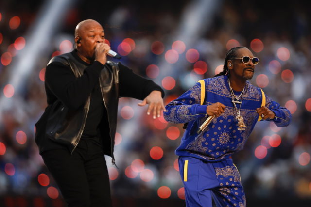 Super Bowl: Το σόου του ημιχρόνου ήταν ένας ύμνος στο hip hop και την rap [ΒΙΝΤΕΟ-ΕΙΚΟΝΕΣ]