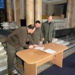 Ο Ζελένσκι υπέγραψε αίτημα για ένταξη της Ουκρανίας στην ΕΕ