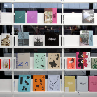 4+1 ξεχωριστά αθηναϊκά βιβλιοπωλεία για όσους αγαπούν να διαβάζουν