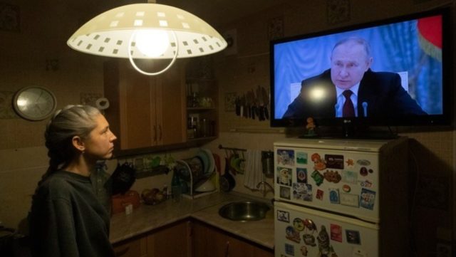Ο Πούτιν διέταξε την ανάπτυξη ρωσικών δυνάμεων σε δύο Ουκρανικές αποσχισθείσες περιοχές
