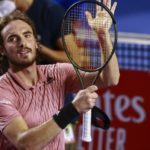 Στα ημιτελικά με νέα μεγάλη εμφάνιση ο Τσιτσιπάς