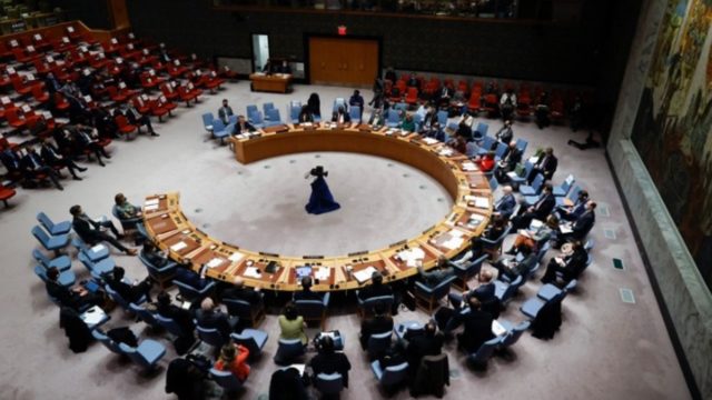Aνησυχία για κίνδυνο σύρραξης: Κατεπείγουσα δημόσια συνεδρίαση του ΟΗΕ για τις εξελίξεις στην Ουκρανία
