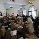 Συγκινητική η ανταπόκριση των Θεσσαλονικιών στη συλλογή ανθρωπιστικής βοήθειας για την Ουκρανία