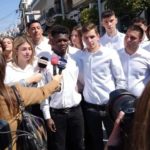 Παρέλασε ως αριστούχος αλλά κινδυνεύει να απελαθεί