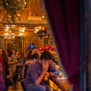 5 μαγαζιά του αθηναϊκού κέντρου, «φτιαγμένα» για after office drinks