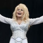 To Rock & Roll Hall of Fame απάντησε στην Dolly Parton