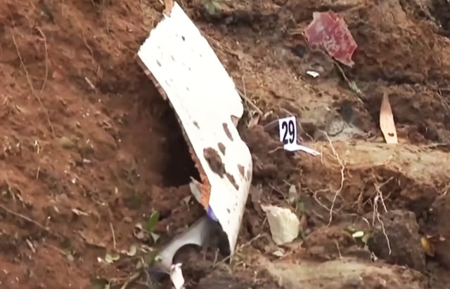 Κίνα-αεροπορικό δυστύχημα: Βρέθηκε το ένα μαύρο κουτί του αεροπλάνου