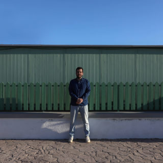 Δημήτρης Μπαλογιάννης: Γράφω τραγούδια γιατί θεωρώ ότι είναι η ωραιότερη ασχολία