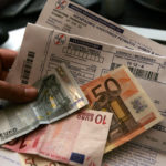 Στα 364 ευρώ η χονδρεμπορική τιμή του ρεύματος