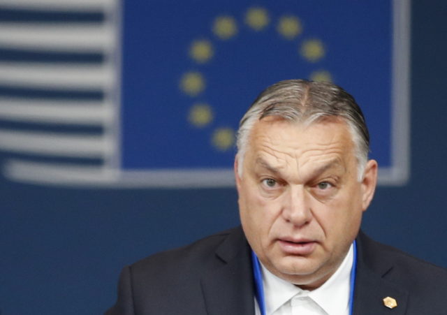 Η Κομισιόν ενεργοποιεί την διαδικασία της αιρεσιμότητας κατά της Ουγγαρίας