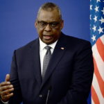 «Η Ουκρανία μπορεί να κερδίσει τον πόλεμο με τη Ρωσία», λέει ο υπουργός Άμυνας των ΗΠΑ