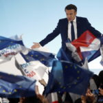 Εκλογές Γαλλία: Μακρόν και Λεπέν στον δεύτερο γύρο