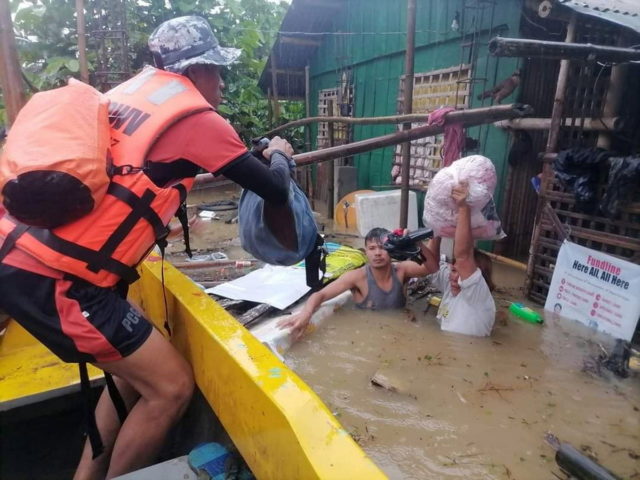 Φιλιππίνες: Σε τουλάχιστον 42 ανήλθαν οι νεκροί από την τροπική καταιγίδα Μέγκι