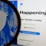 Twitter: Επέστρεψε το μπλε πουλί – «Βουτιά» στην τιμή του Dogecoin