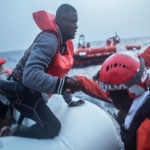 Γιατροί Χωρίς Σύνορα: Νέο ναυάγιο με 90 νεκρούς στη Μεσόγειο