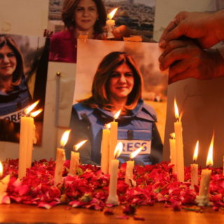 Η Shireen Abu Akleh σκοτώθηκε κάνοντας τη δουλειά της