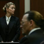 «Depp v. Heard»: Κυκλοφόρησε το τρέιλερ από το ντοκιμαντέρ του Netflix για τη δίκη Τζόνι Ντεπ-Αμπερ Χερντ