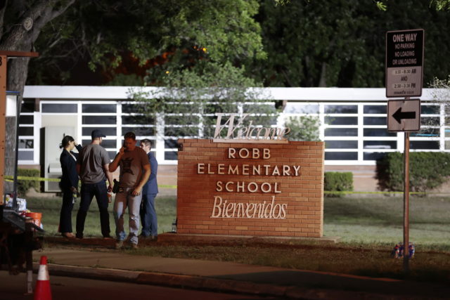 Μακελειό σε σχολείο στο Τέξας: Ένοπλος σκότωσε 19 παιδιά κάτω των 10 ετών και δυο ενήλικες