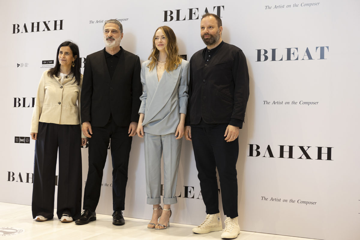 Γιώργος Λάνθιμος και Έμμα Στόουν, με τον Γιώργο Κουμεντάκη, Καλλιτεχνικό Διευθυντή ΕΛΣ και την Ελίνα Κουντούρη, Διευθύντρια ΝΕΟΝ .Φώτο: Ναταλία Τσουκαλά