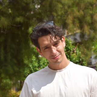 Για τον Μάριο Ψαριανό, ρομαντισμός και κυνισμός πάνε μαζί