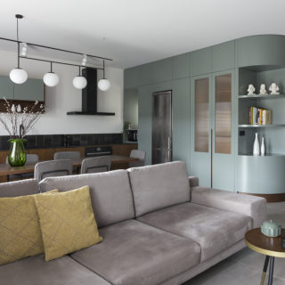 Οι AR03412 STUDIO σχεδίασαν ένα διαμέρισμα που πλημμυρίζει με φως