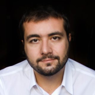 Νίκος Κυριόσογλου: «Δεν νομίζω ότι υπήρξε ποτέ καλλιτέχνης χωρίς ανασφάλειες»