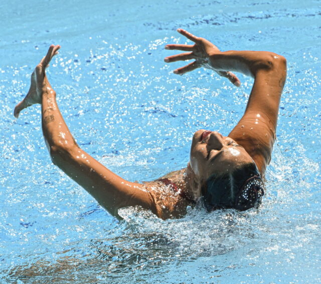 Παγκόσμιο Πρωτάθλημα Υγρού Στίβου: Αθλήτρια λιποθύμησε στο νερό [EIKONEΣ]