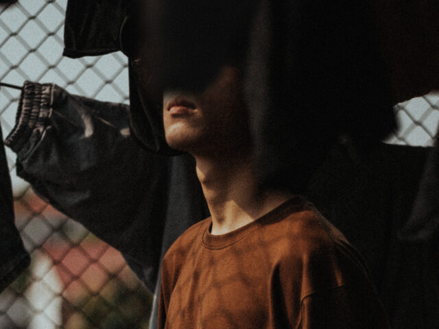 Επτά φορές να πέφτεις, οκτώ να σηκώνεσαι: Από τον αγώνα ενάντια στη σκλαβιά μέχρι το άσυλο