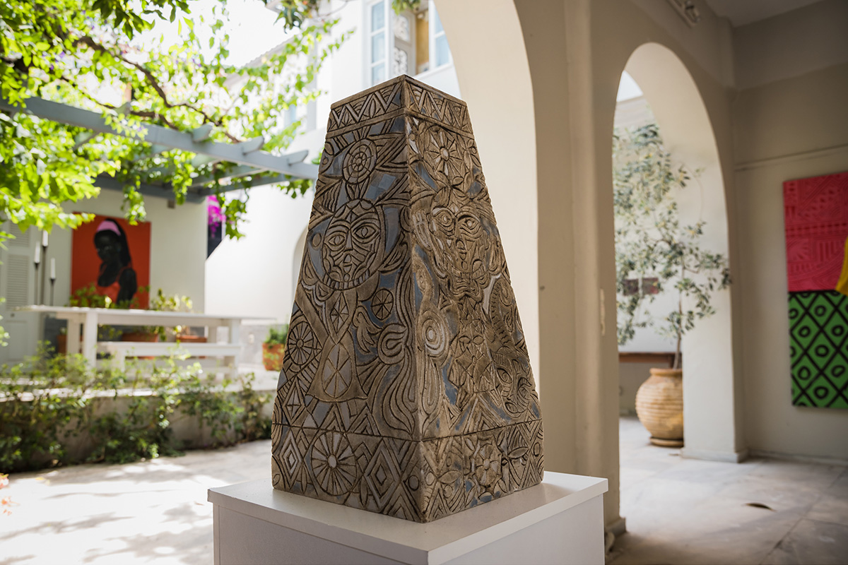 Οι Μάρτυρες του Αλέκου Κυραρίνη