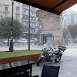 Κακοκαιρία: Ποτάμια οι δρόμοι στην Θεσσαλονίκη  [ΒΙΝΤΕΟ]