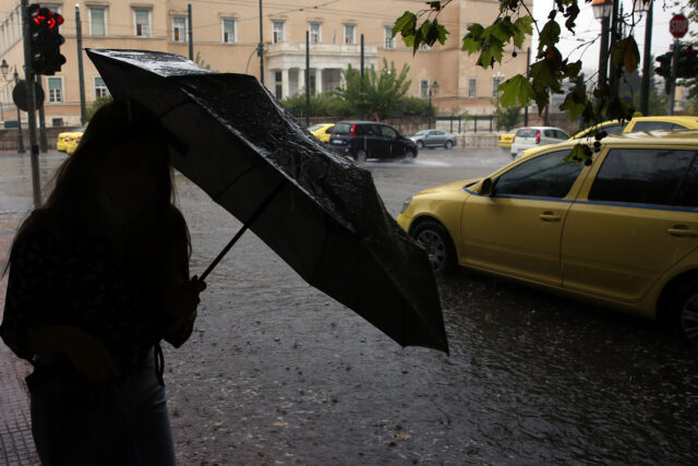 Έκτακτο δελτίο επιδείνωσης καιρού: Έρχονται βροχές και καταιγίδες- Πού θα χτυπήσει η κακοκαιρία