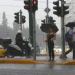 Πώς κινείται η κακοκαιρία – Σταδιακή εξασθένηση των φαινομένων μέχρι το βράδυ