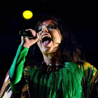 Η Bjork επιστρέφει με το Fossora