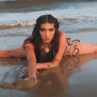 Lolahol: Η κόρη της Madonna τώρα και τραγουδίστρια