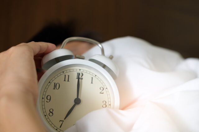 Η έλλειψη ύπνου κάνει τους ανθρώπους λιγότερο γενναιόδωρους και πιο αντικοινωνικούς